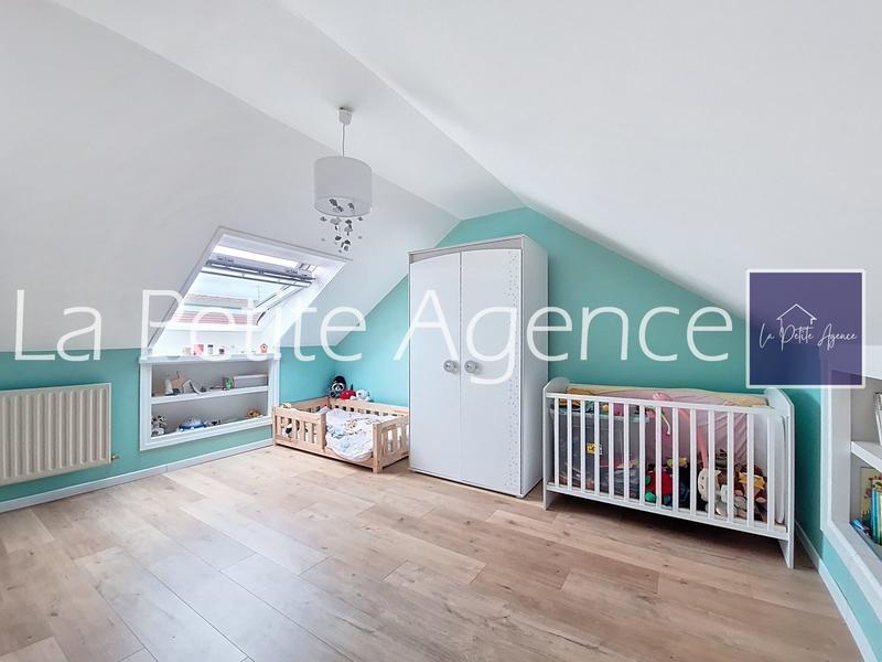 Maison - 107 m² - 6 pièces