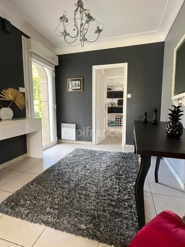 Maison - 173 m² - 6 pièces