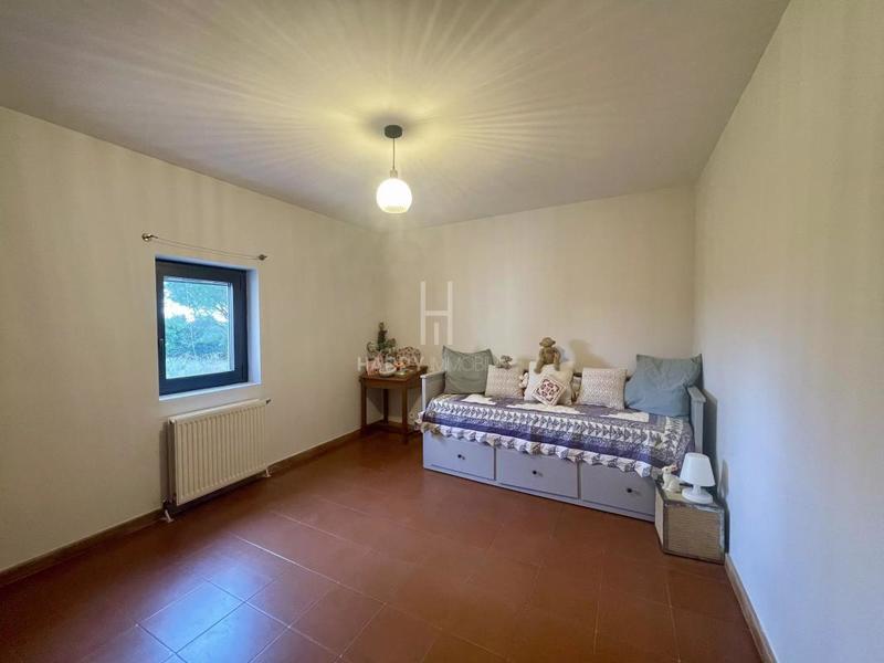 Mas - 450 m² - 5 pièces