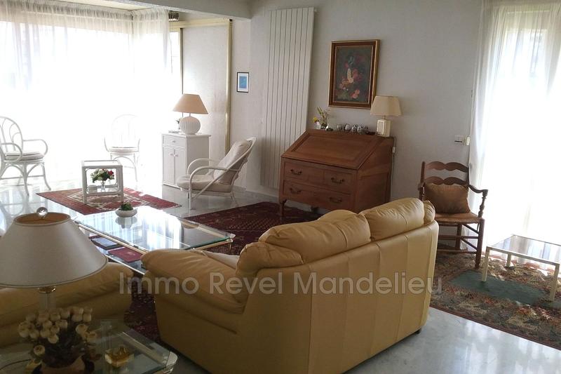 Appartement - 72 m² - 3 pièces