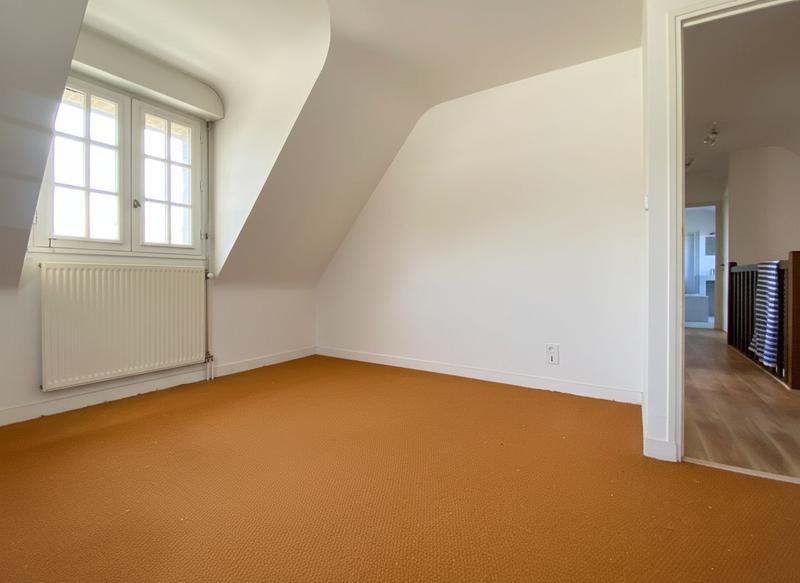 Maison traditionnelle - 130 m² - 5 pièces