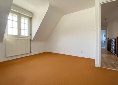 Maison traditionnelle - 130 m² - 5 pièces