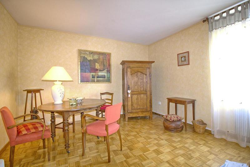 Maison - 176 m² - 8 pièces