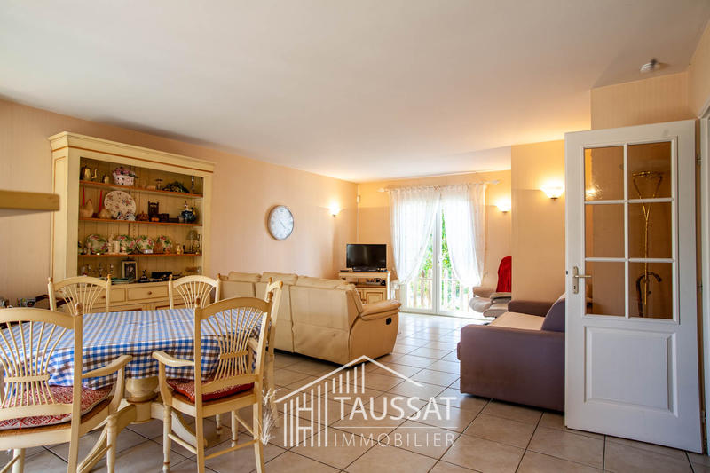 Maison - 170 m² - 4 pièces