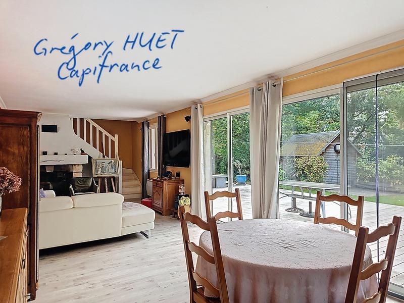 Maison - 151 m² - 8 pièces