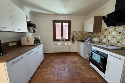 Maison - 93 m² - 4 pièces