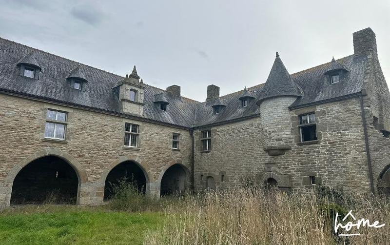 Manoir - 1 600 m² - 30 pièces