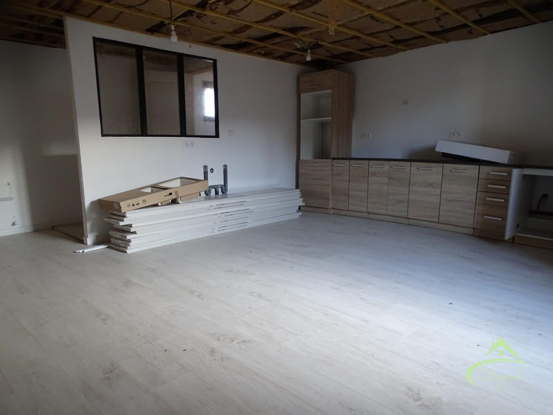 Maison ancienne - 210 m² - 7 pièces