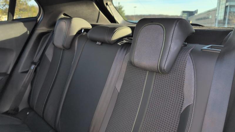 Peugeot 2008 II 1.5 BlueHDi 110 Style