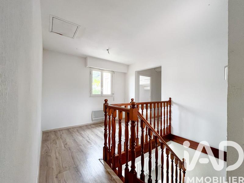 Maison - 169 m² - 5 pièces