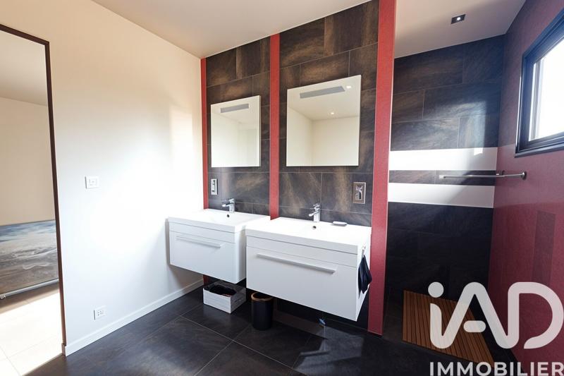 Appartement - 111 m² - 3 pièces