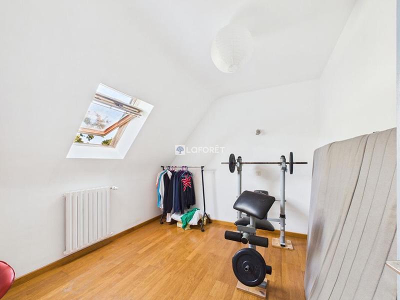 Maison - 105 m² - 6 pièces