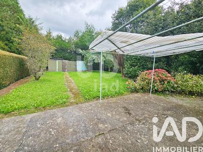 Maison - 96 m² - 6 pièces