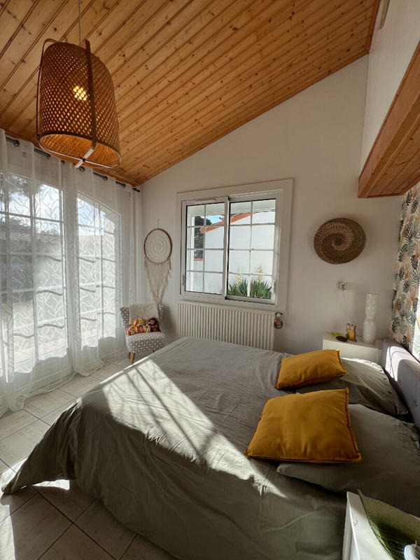 Maison - 90 m² - 3 pièces