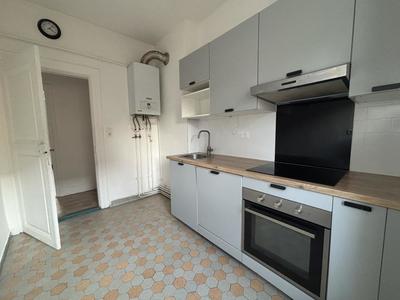 Appartement - 60 m² - 4 pièces