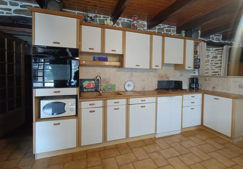 Maison - 360 m² - 17 pièces