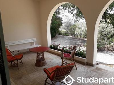 Chambre - 12 m² - 1 pièce