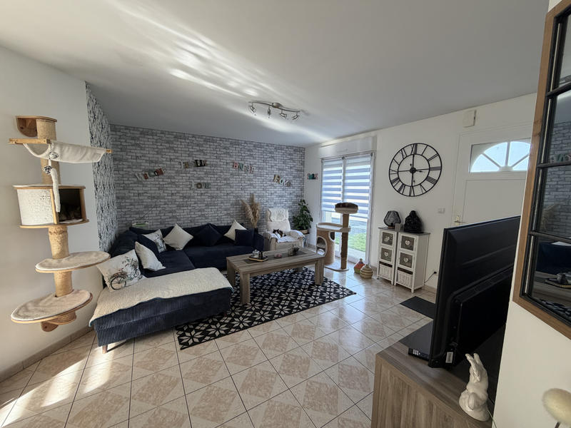 Maison - 93 m² - 5 pièces