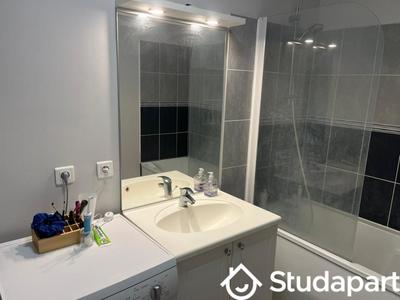 Chambre - 12 m² - 1 pièce