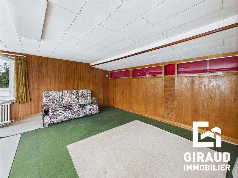 Maison traditionnelle - 120 m² - 6 pièces