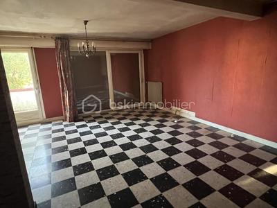 Appartement - 160 m² - 6 pièces