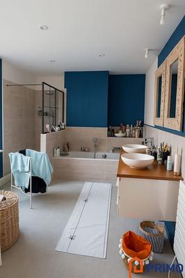 Maison traditionnelle - 176 m² - 6 pièces