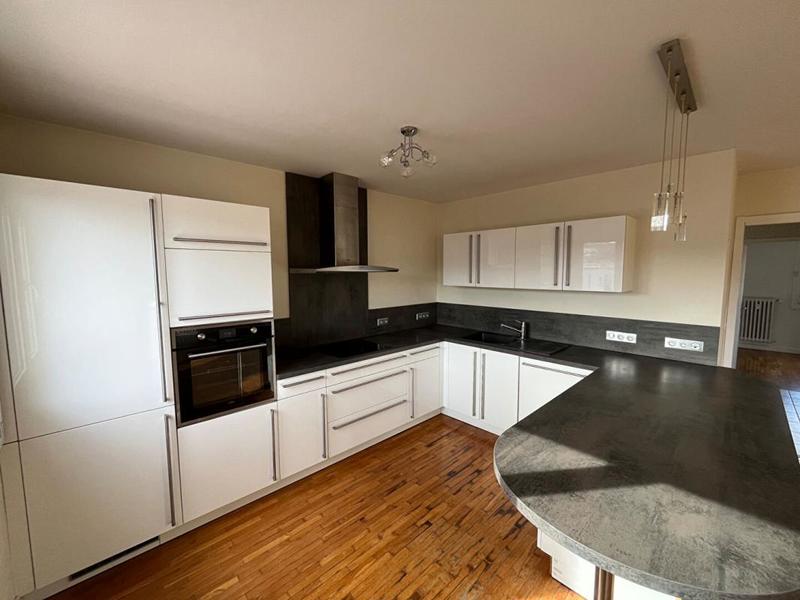 Appartement - 70 m² - 3 pièces