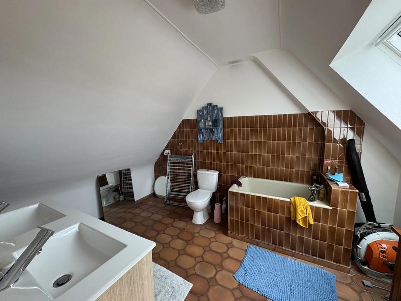 Maison - 110 m² - 5 pièces