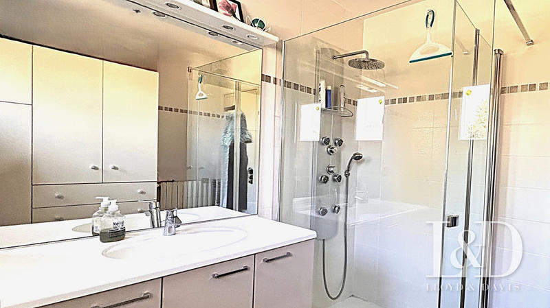 Maison - 136 m² - 7 pièces