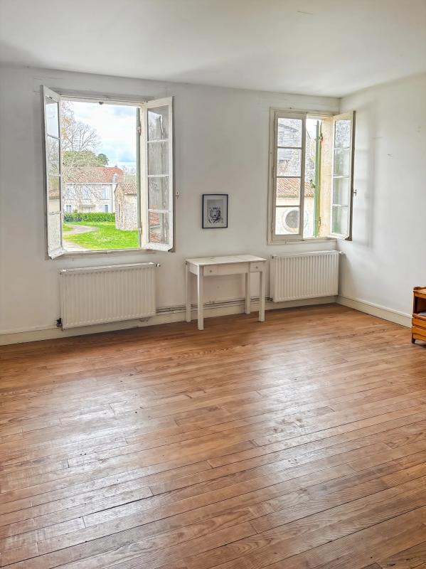 Maison ancienne - 193 m² - 5 pièces