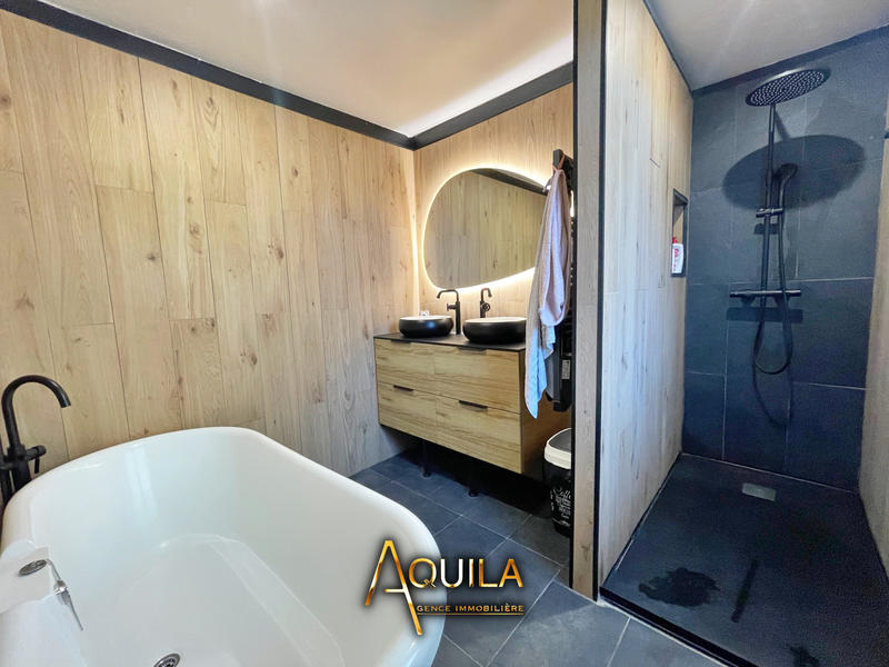 Maison - 81 m² - 3 pièces