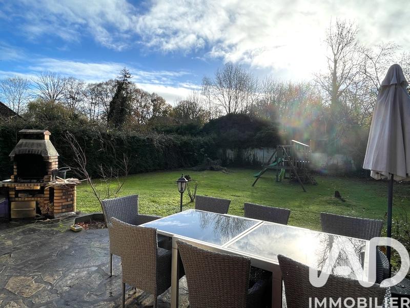 Maison - 144 m² - 5 pièces