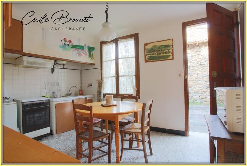 Immeuble - 181 m² - 8 pièces