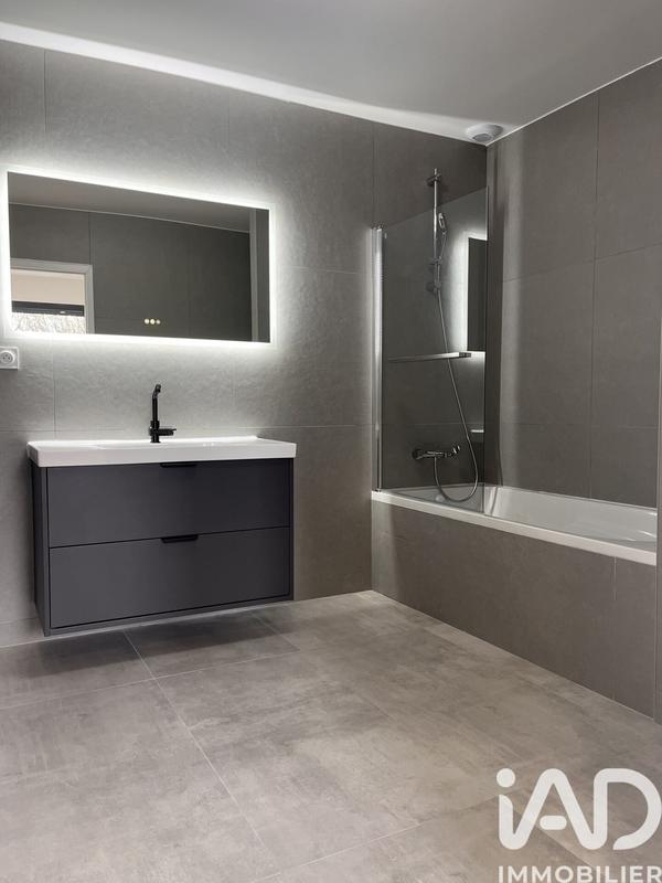 Maison - 142 m² - 6 pièces