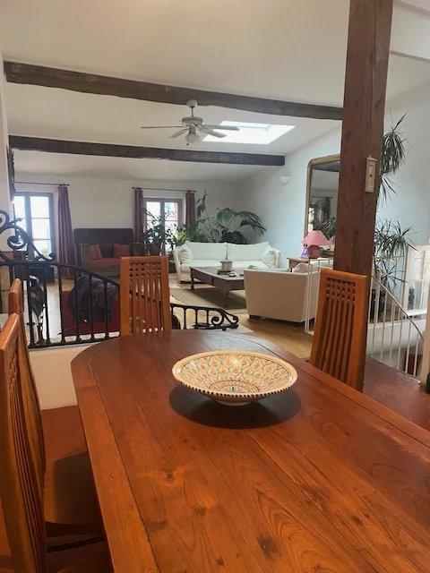 Maison - 170 m² - 6 pièces