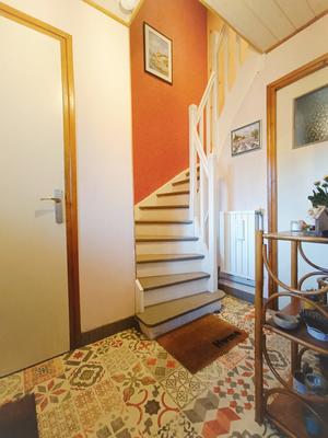 Maison - 84 m² - 5 pièces