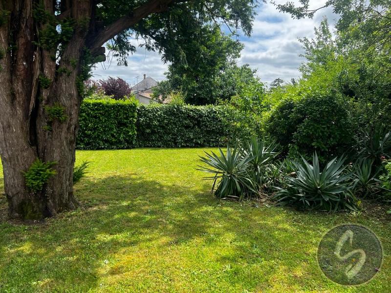 Maison - 162 m² - 7 pièces