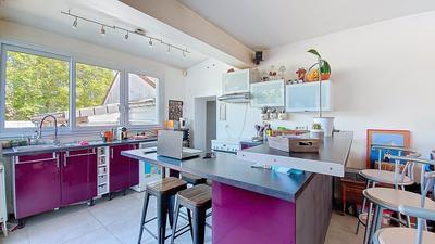 Maison - 145 m² - 7 pièces