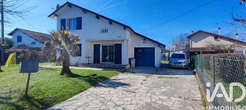 Maison - 101 m² - 5 pièces