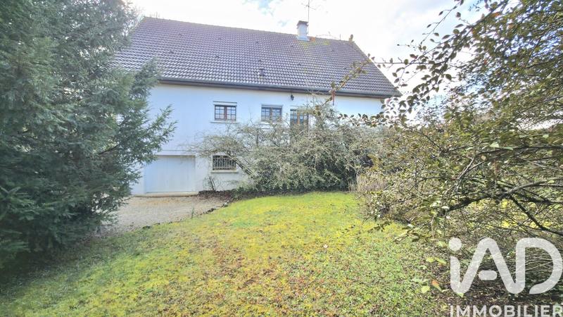 Maison - 196 m² - 7 pièces