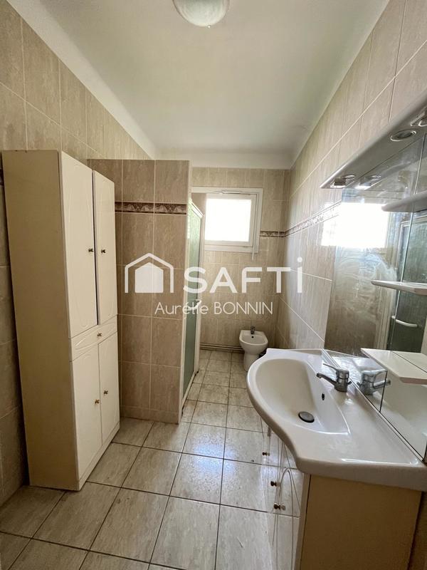 Maison - 93 m² - 5 pièces