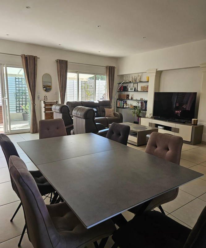 Maison - 111 m² - 4 pièces