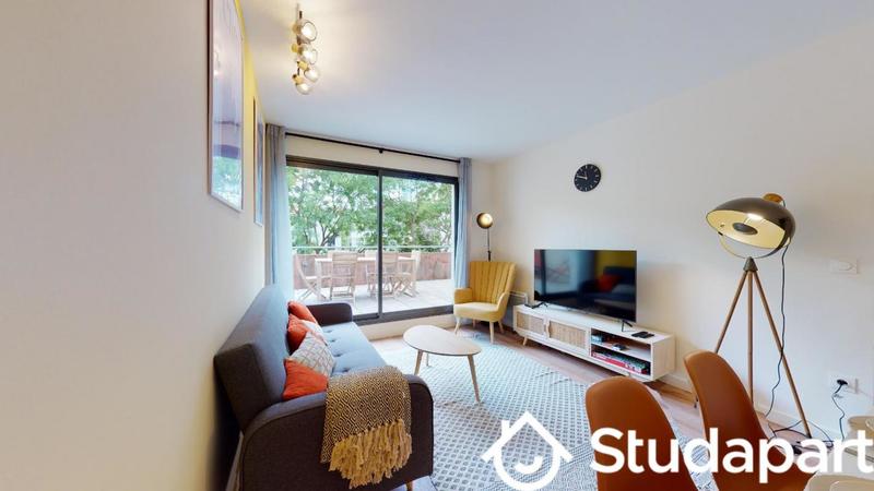 Chambre - 10 m² - 1 pièce