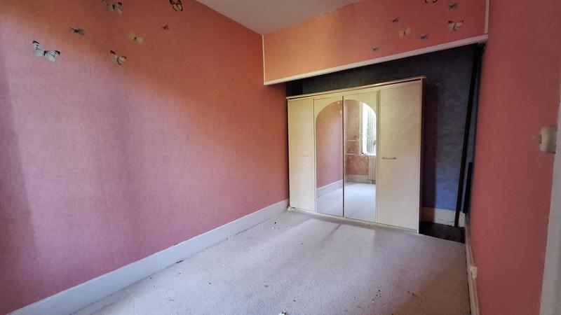 Immeuble - 170 m² - 10 pièces