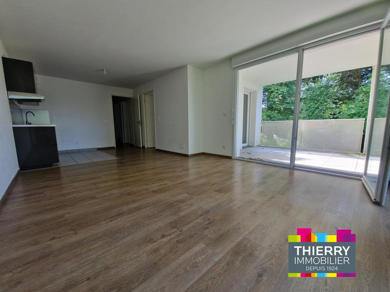 Appartement - 75 m² - 4 pièces