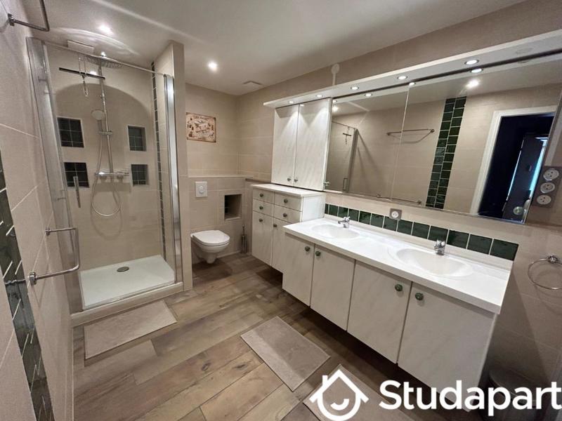 Chambre - 15 m² - 1 pièce