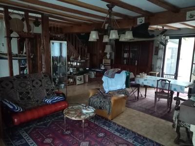 Maison - 123 m² - 6 pièces