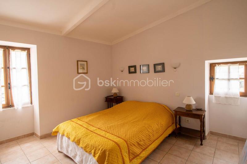 Maison - 138 m² - 7 pièces