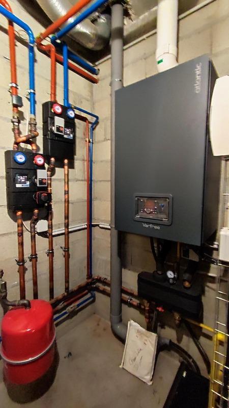 Local d'activité / Entrepôt - 972 m² - 5 pièces