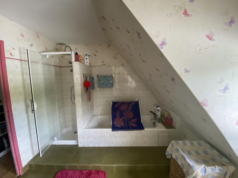 Maison traditionnelle - 178 m² - 7 pièces